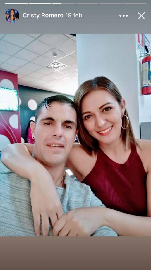 Cristy Romero es la esposa del uruguayo Ramiro Bruschi, el goleador que es ídolo del olimpismo y también militó en el Real España.