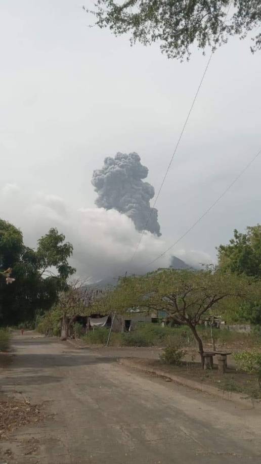 Según reportes de varios medios nicargüenses este volcán tenía más de 17 años de no tener actividad volcánica.