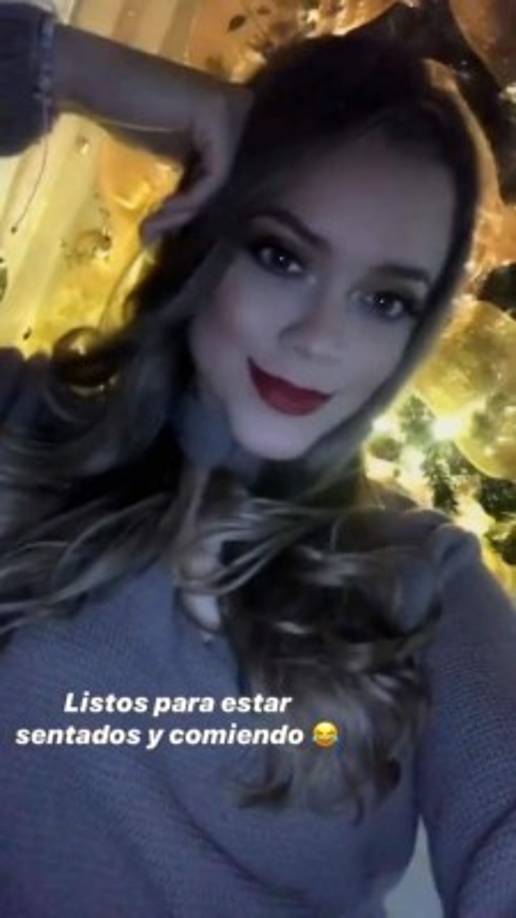 Erika Williams, presentadora deportiva en Todo Deportes Televisión, lució muy hermosa.