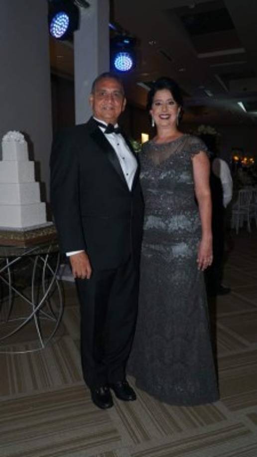 Roberto y Patricia Ferrufino.