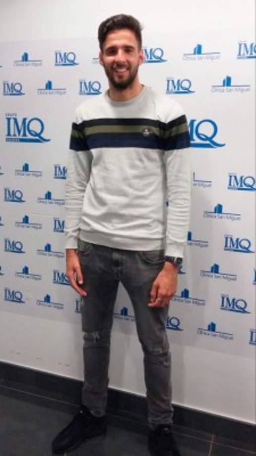 El Athletic de Bilbao hizo oficial el fichaje de Kenan Kodro, que firmará un contrato hasta el 30 de junio de 2022 y tendrá una cláusula de rescisión de 80 millones de euros. La presentación del nuevo jugador rojiblanco, que procede del FC Kobenhavn de la Superliga danesa, tendrá lugar el viernes 1 de febrero en la sala de prensa Jose Iragorri de San Mamés.