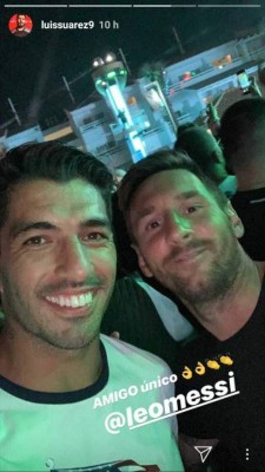 Messi compartió en Ibiza con su compañero y amigo Luis Suárez.