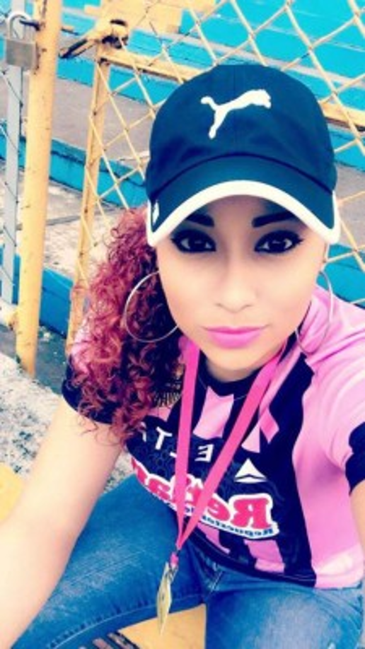 Además del Real España, la bella joven es seguidora del Real Madrid.