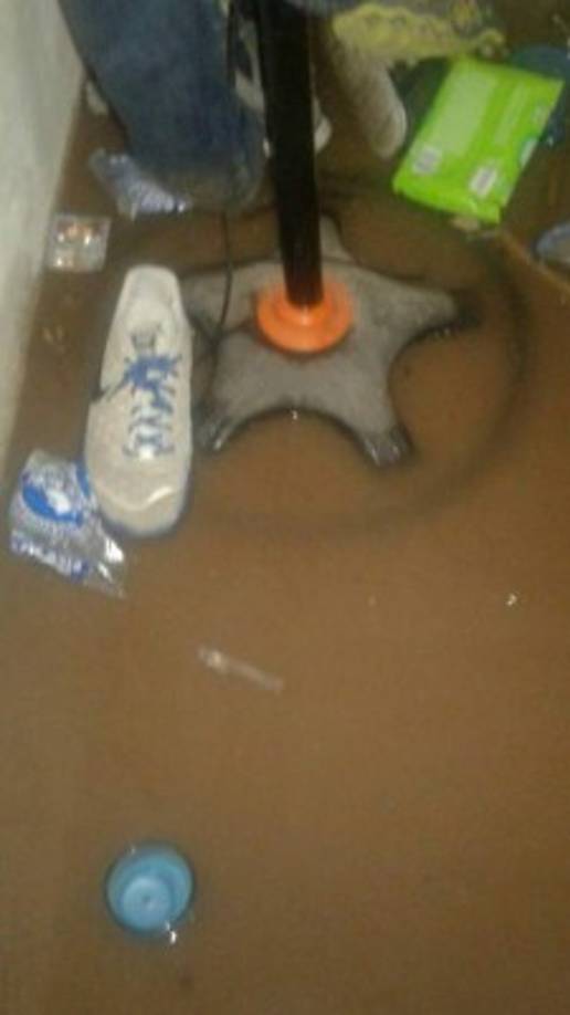 El agua afecto a la mayoría de viviendas de la comunidad.