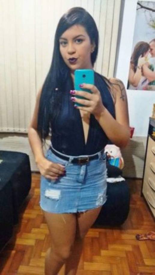 La carioca afirmó tener 'verguenza' por la filtración de las imágenes junto al corredor.