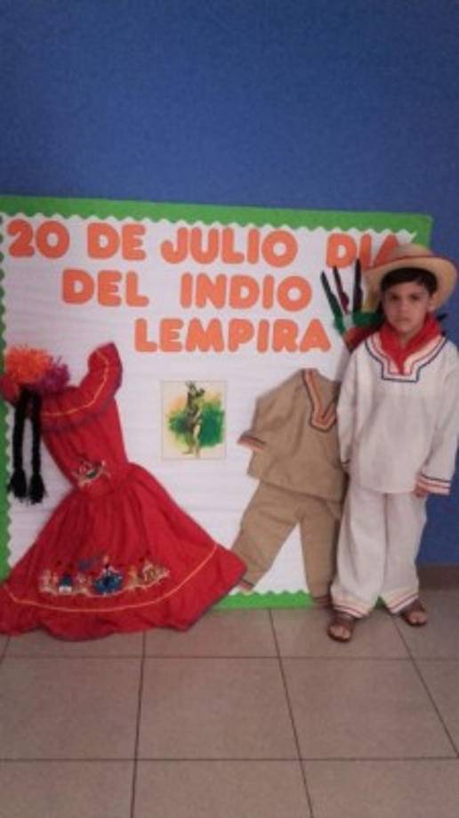 Nos enviaron esta encantadora foto de Diego Pineda Valladares quien estudia en el Centro Cultural Sampedrano de la capital industrial del país (San Pedro Sula).