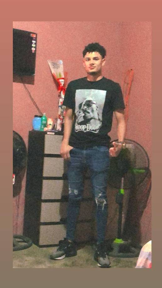 Cientos de amigos y familiares saltaron a las redes sociales consternados lamentando la trágica muerte del joven Jose Antonio Izaguirre.