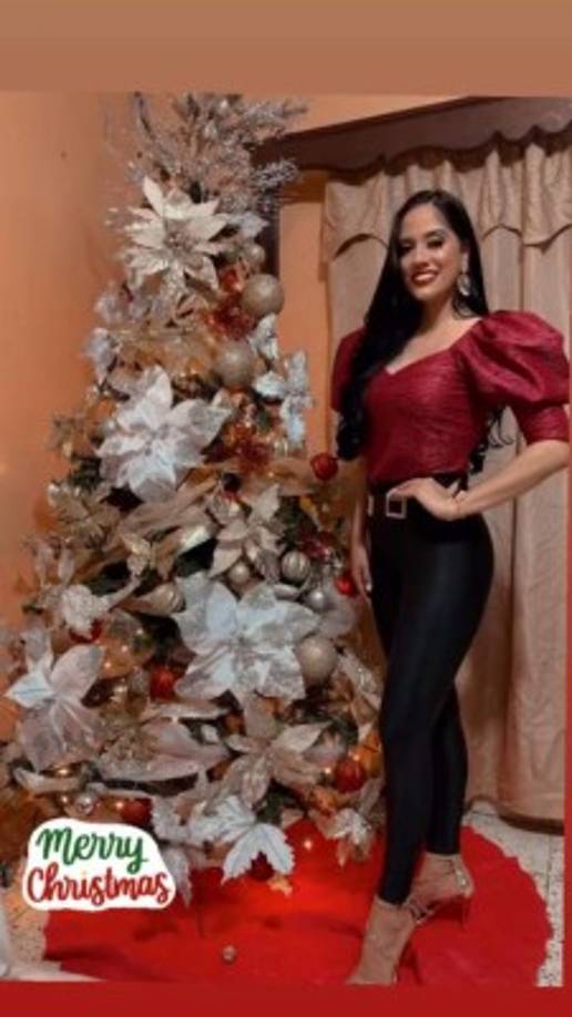 Cecilia Rossell, quien fue seleccionada como la nueva Miss Honduras Universo 2020, disfrutó de la Navidad en Copán Ruinas.