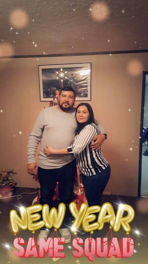 La Policía de Montgomery ha clasificado el caso como homicidio, pero aún no se han identificado sospechosos ni se han revelado motivos claros del ataque.