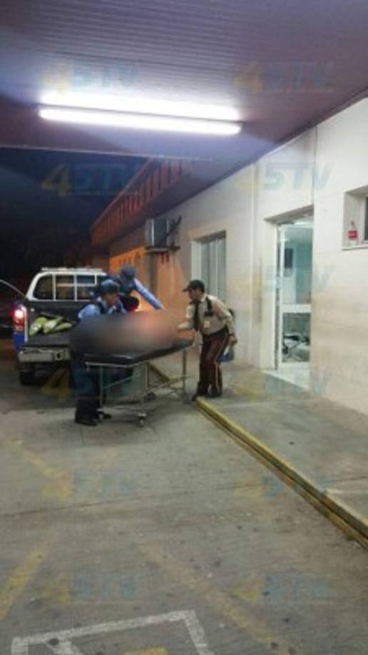 El cadáver de José Ramón Gálvez ingresó a la Morgue de La Ceiba.