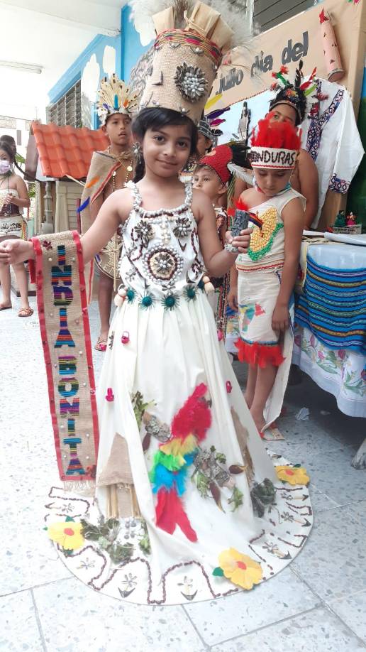 Asimismo, se eligió a la India bonita.