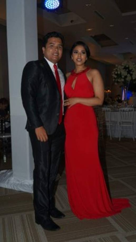 Dennis Quan y Sara Gómez.