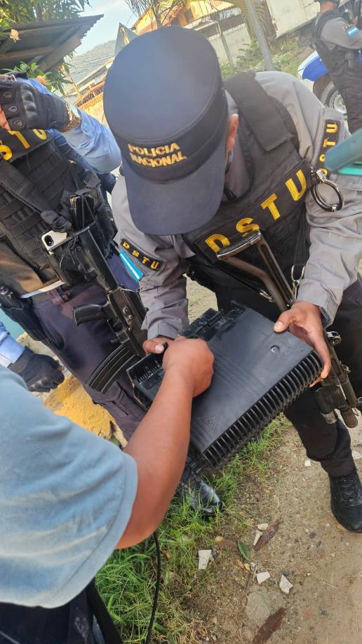 Este sistema de alta resolución, que incluía audio y video, formaba parte de la estrategia de vigilancia extrema de las maras y pandillas para mantener su influencia. 