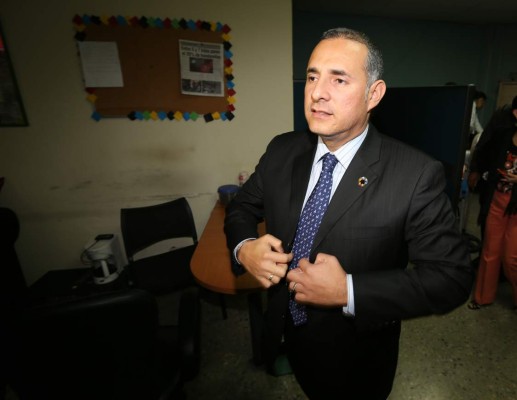 'El juicio político no es para defender intereses sectarios”: Fiscal Adjunto