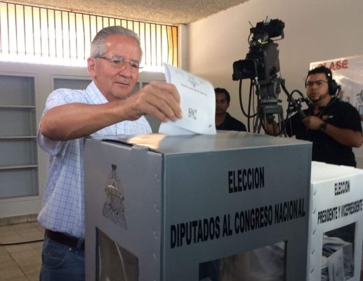 Así votaron los 'tiburones' de la política en Honduras