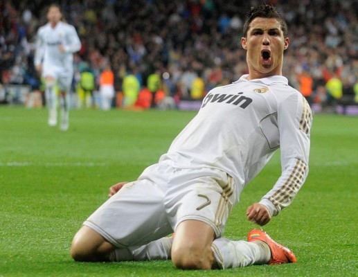 Cristiano Ronaldo busca superar a Raúl con Messi al acecho