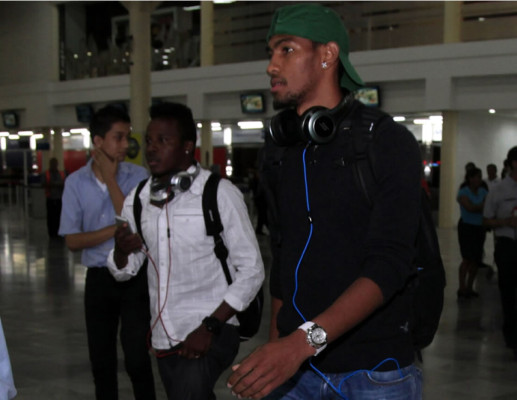 Llega la armada hondureña para amistoso ante Venezuela