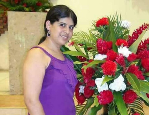 Muere esposa de regidor porteño tras impactar rastra con su vehículo