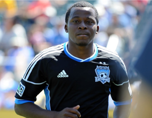 Marvin Chávez, traspasado al Colorado Rapids de Hendry Thomas