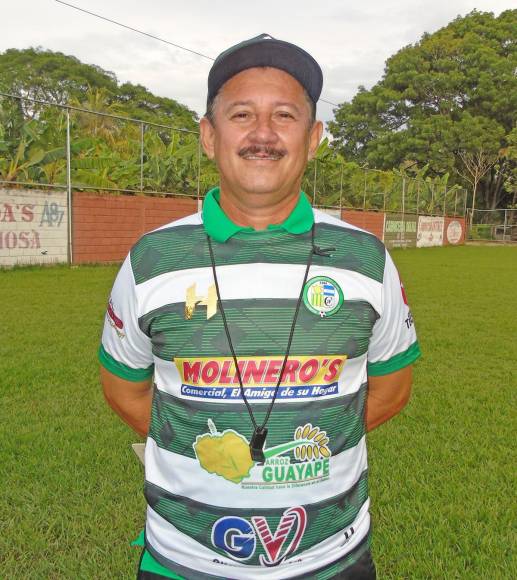Mauro Reyes - El entrenador que salvó a la Real Sociedad del descenso ya ha sido presentado como nuevo técnico del Juticalpa FC, que busca subir a Primera División. Llega en lugar de Carlos ‘Chato’ Padilla.