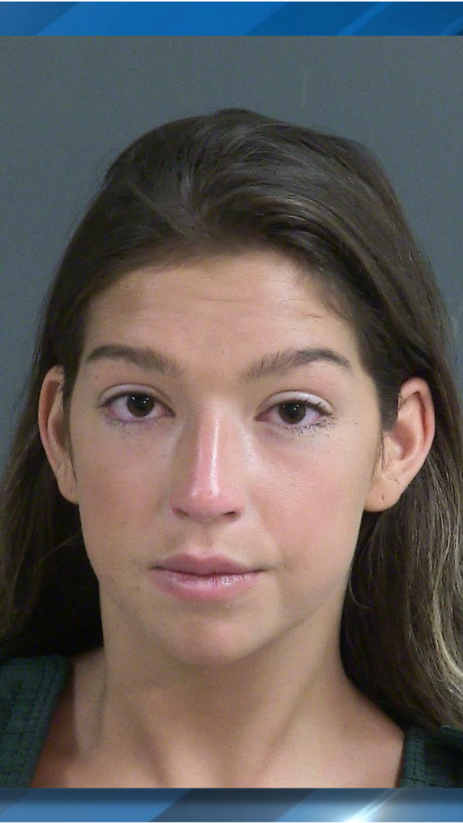 Komoroski, fue sentenciada a 25 años de prisión este lunes tras declararse culpable de varios delitos relacionados con el accidente de tráfico mortal. 