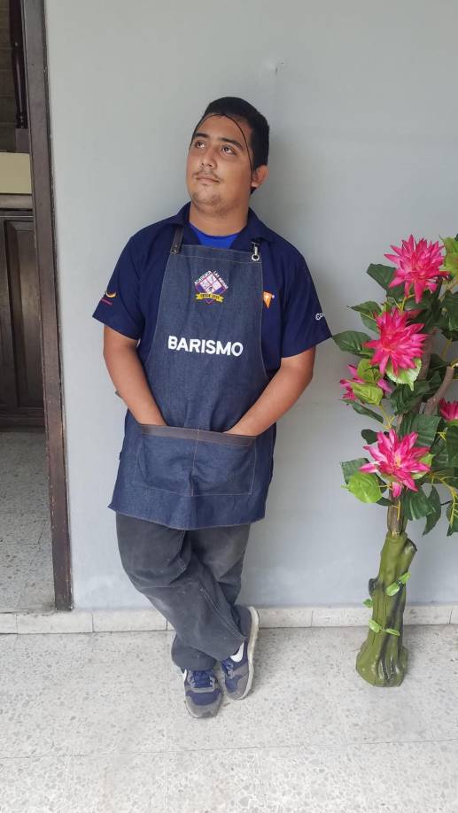 ”Este café se destaca con especialidad ya que los traen de diferentes lugares como Colombia, Guatemala y Kenia”, dijo Campos.