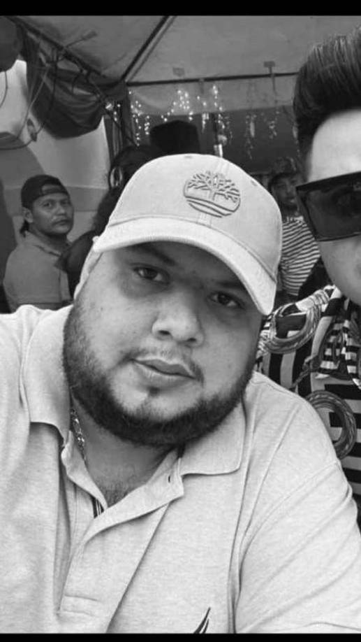 Edy Wenceslao Lone Rudón de 27 años es uno de los muertos. Edy era sobrino de un empresario de San Pedro Sula.