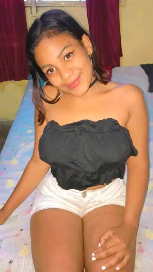 Rosa Elvira era una bailarina muy conocida en Sabá en donde lamentan su muerte.