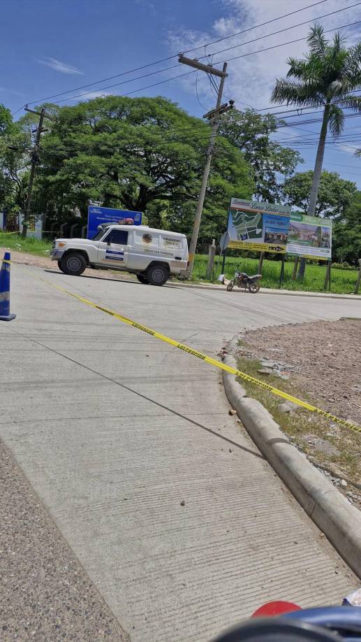 A Elvin lo asesinaron en el desvío a la residencial Lomas Lindas en el sector de Dos Caminos.