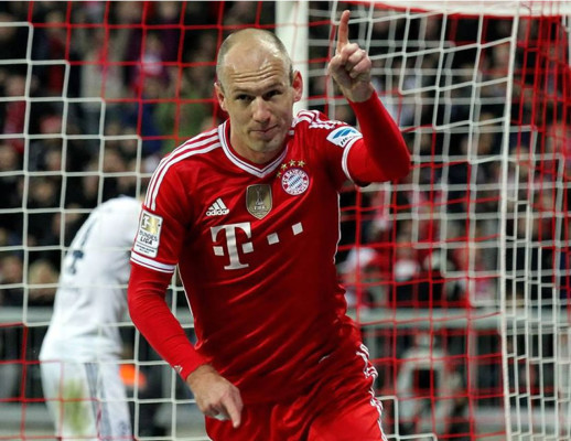 Arjen Robben renovó con el Bayern hasta 2017