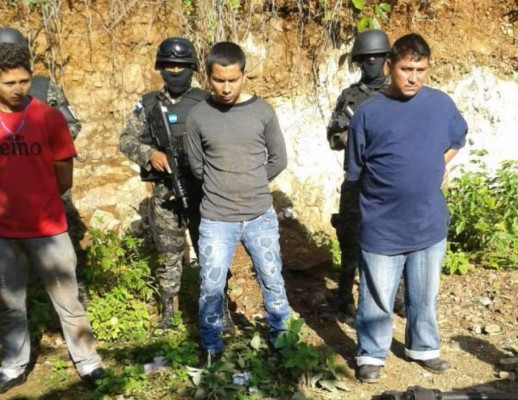 Suspenden juicio por falta de testigo por extorsión