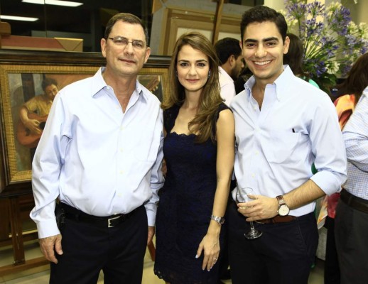 Elegante brindis inaugural