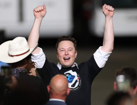 Elon Musk, desbanca a Bezos y se convierte en el hombre más rico del mundo