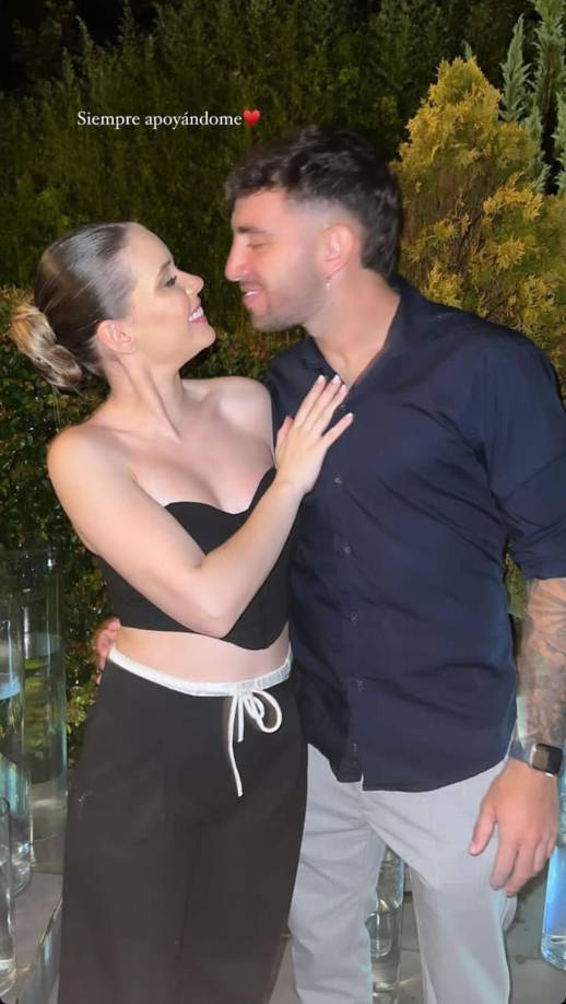 Durante el desfile de BAC Estilo Moda 2024, Cecilia García fue sorprendida por su novio Agustín Auzmendi. El goleador argentino de Motagua asistió al evento. “Siempre apoyándome”, escribió ella en Instagram.