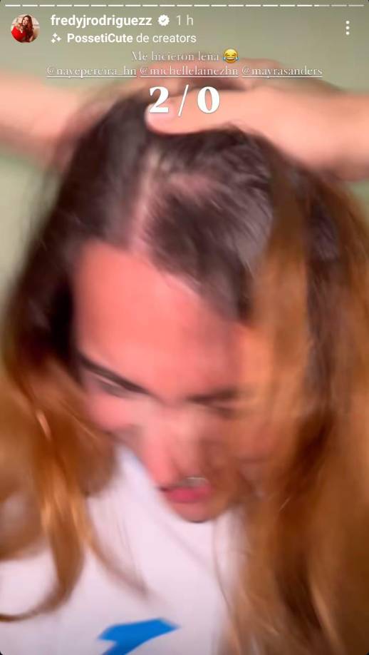 La Bicha Catracha lo vio junto a su familia y amistades, cada gol lo gritó como nunca. 