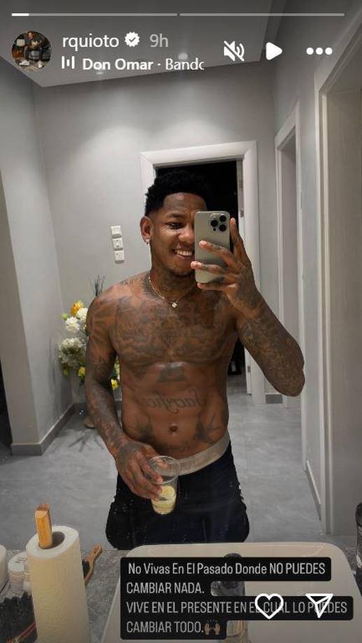 ”No vivas en el pasado donde no puedes cambiar nada. Vive en el presente en el cual lo puedes cambiar todo”, comentaba en otro post.