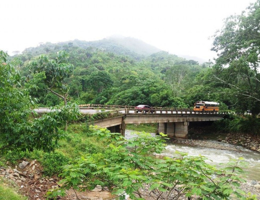 Dos muertos y más de 300 afectados por frente frío en Honduras