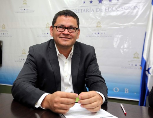 Marlon Escoto: 'Menos del 1% de estudiantes van a recuperación'