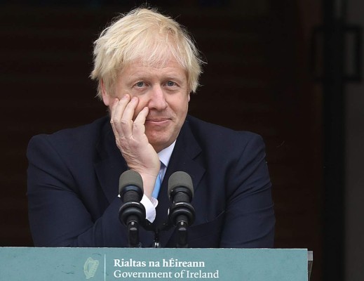 Johnson suspende al Parlamento británico en su lucha por alcanzar el Brexit