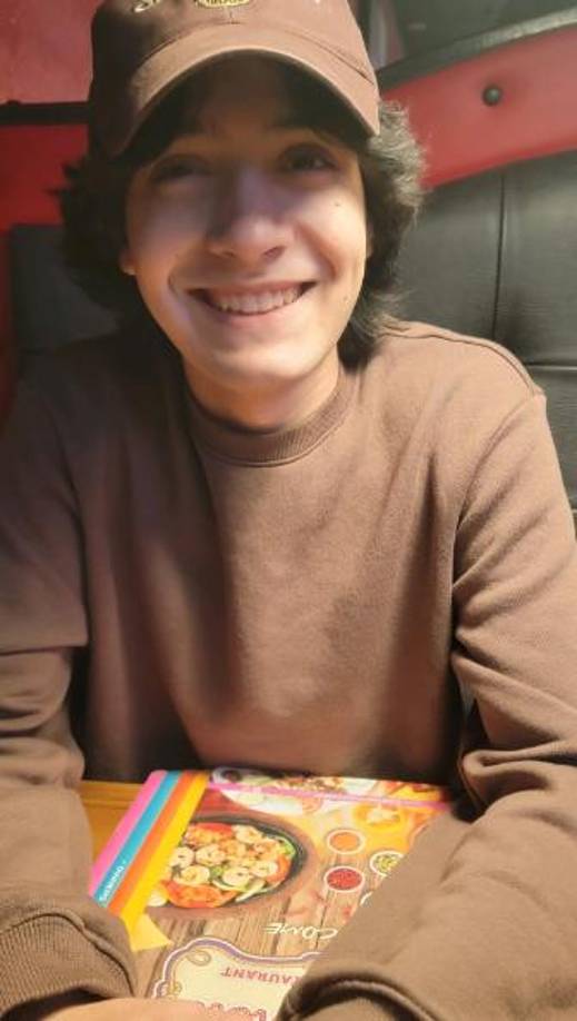 El universitario estadounidense Steven Blesi, de 20 años de edad, también se encuentra entre las víctimas de la avalancha humana, según confirmó su familia. 