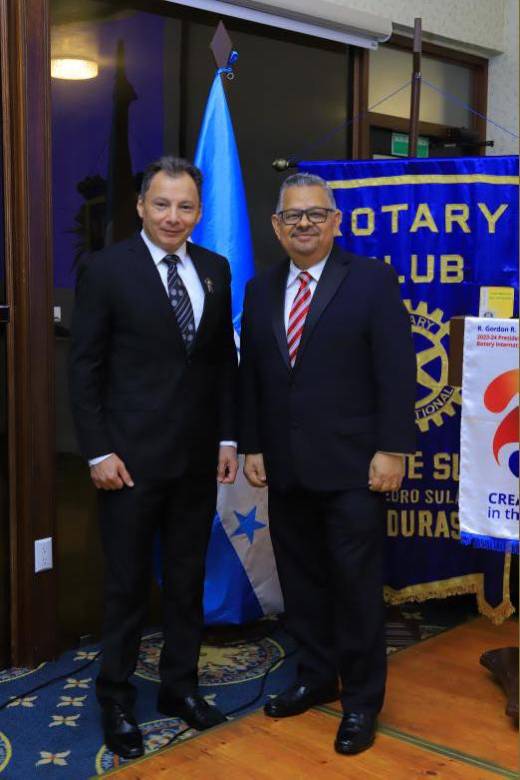 Julio Ávila y Manuel Turcios