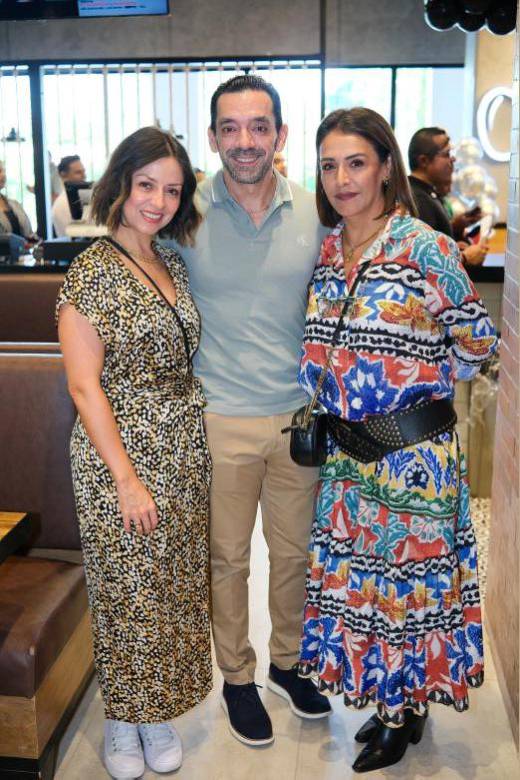 Mariana Córdoba, David Martínez y Lucy Ramírez