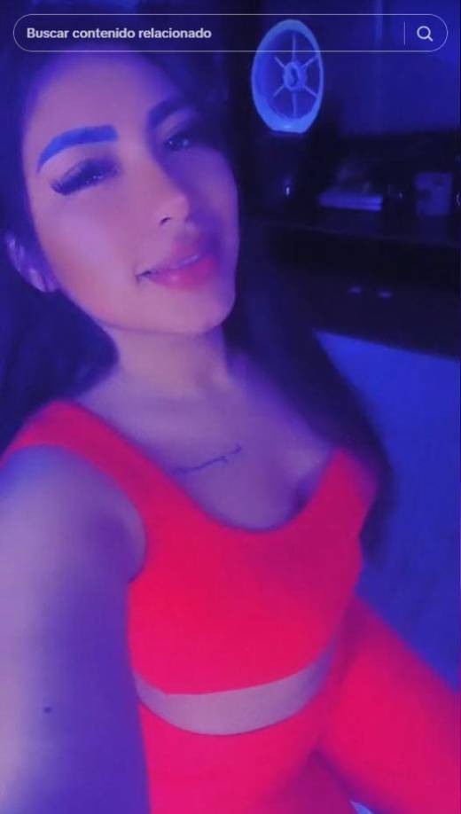 Este inesperado desarrollo ha dejado perplejos a sus seguidores y a la comunidad de redes sociales que seguía de cerca su vida y sus logros, como la adquisición de un lujoso automóvil de la marca BMW a los 22 años, un logro que ella misma destacaba en sus publicaciones.