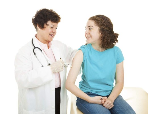 Los niños de hasta 14 años solo necesitan dos inyecciones de la vacuna contra el VPH