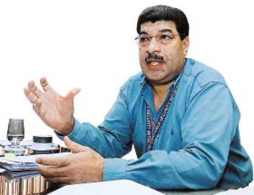 'Tengo presiones de políticos y diputados'