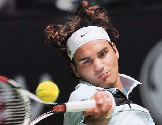 Los favoritos avanzan