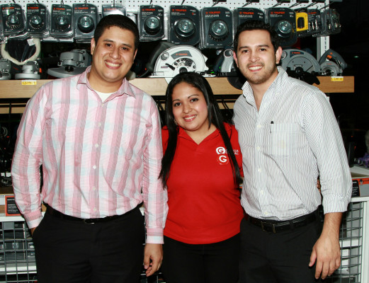 Agencia Global abre otra agencia