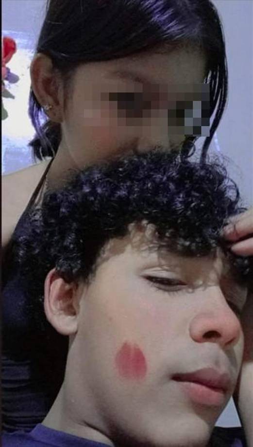 Su novia utilizó las redes sociales para lamentar su muerte y para dedicarle unas emotivas palabras.