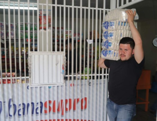 Por extorsión cierran otra tienda Banasupro