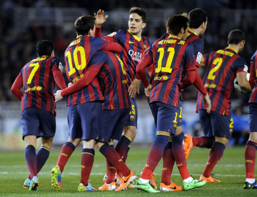 Real Sociedad se venga del Barça y lo baja del liderato